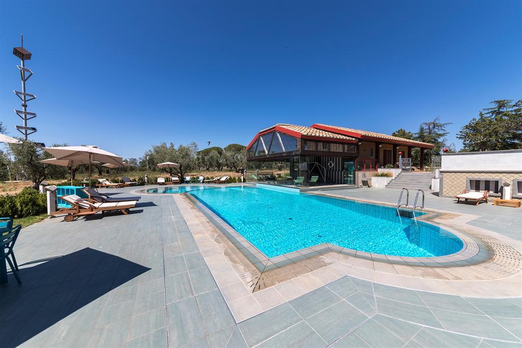 Traldi Resort Vetralla Exteriér fotografie